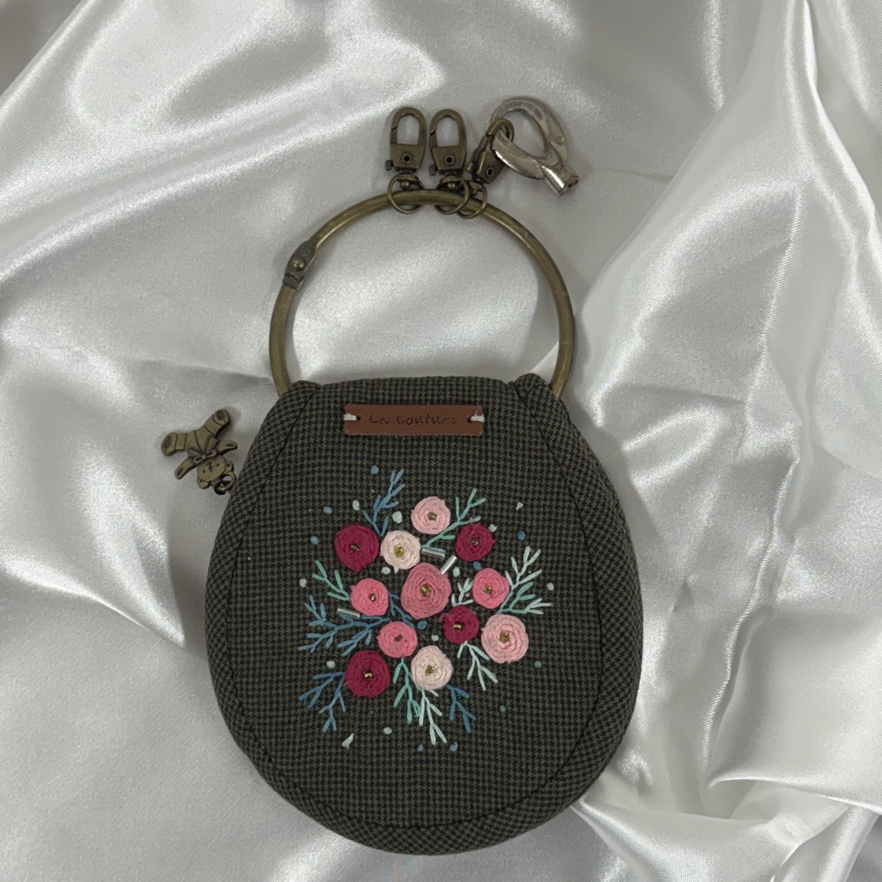 ff5ba94e99d8937756924bc5d8eb3a46_1762498217_4101.jpg ff5ba94e99d8937756924bc5d8eb3a46_1762498217_4101.jpg