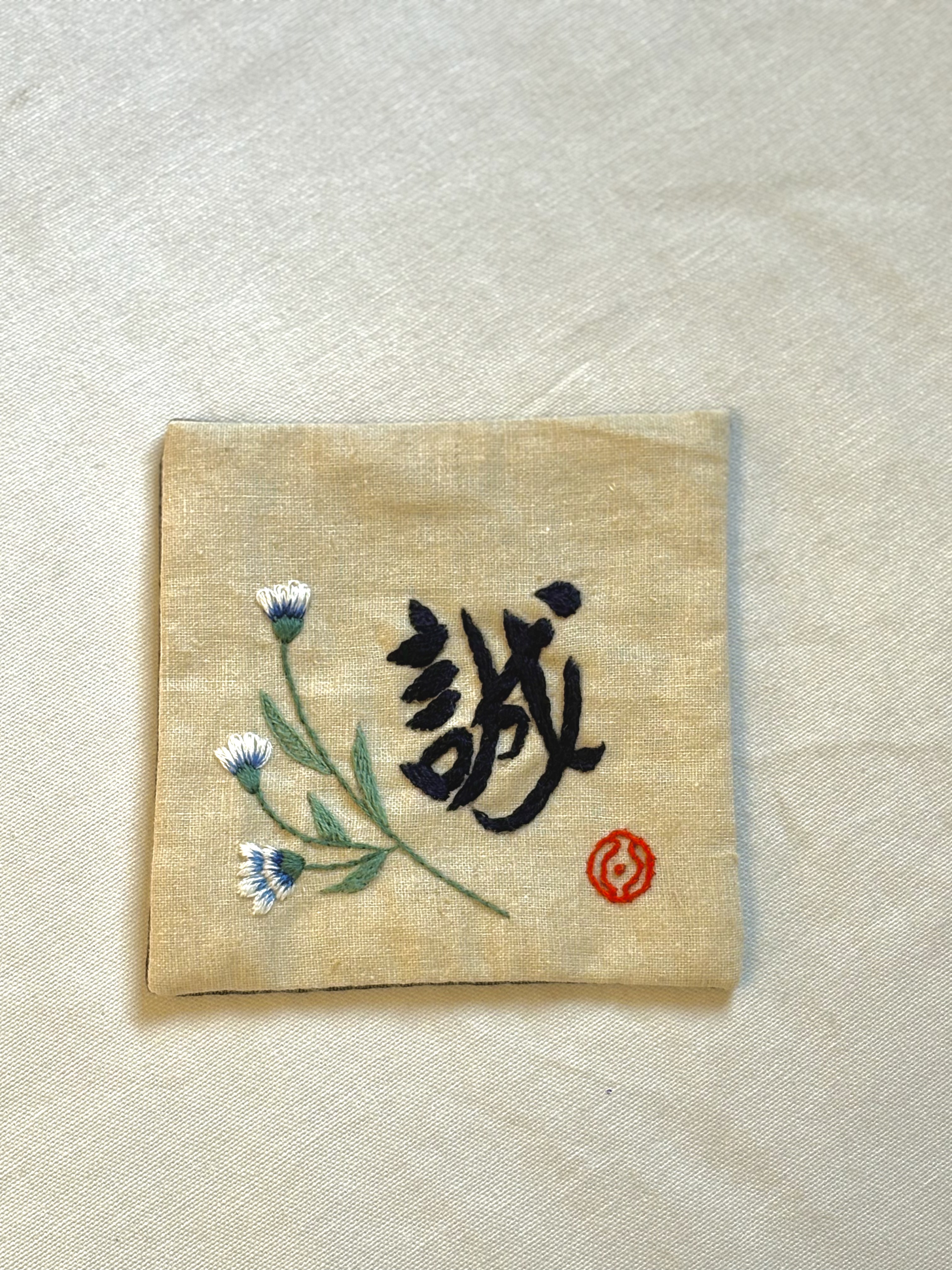 코스터/ 5,000원 ~ 8,000원 (1장당)
